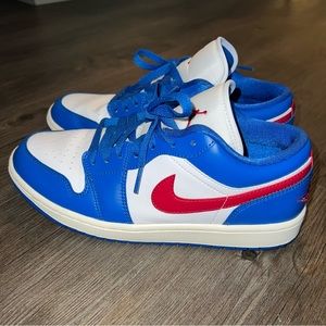 Womens Jordan size 9